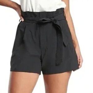 Athleta Skyline Short II Size 4